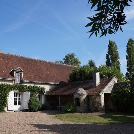 Les Hauts De Chaume Génillé エクステリア 写真